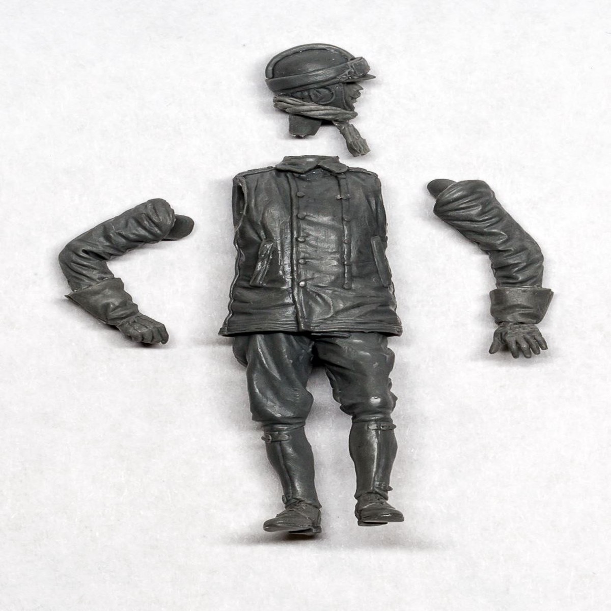 Copper State Models F32010 1/32 Gotha Bomber German Crew Member 2